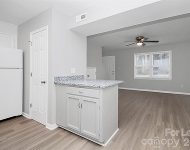 1219 Anderson Street - Photo Thumbnail 10