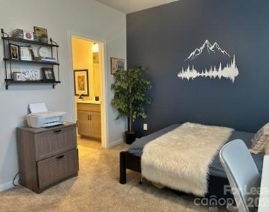 9139 Widden Way - Photo Thumbnail 11