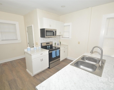 4101 Gossett Avenue - Photo Thumbnail 17