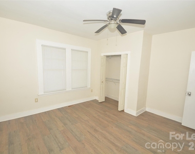 4101 Gossett Avenue - Photo Thumbnail 19