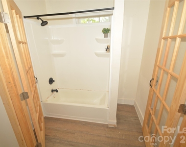 4101 Gossett Avenue - Photo Thumbnail 21