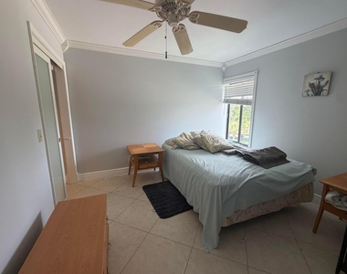 14475 Strathmore Lane - Photo Thumbnail 42