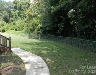 1425 Academy Street - Photo Thumbnail 11
