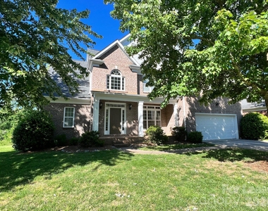 353 E Waterlynn Road - Photo Thumbnail 1