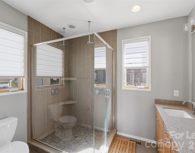 919 Westbrook Drive - Photo Thumbnail 17