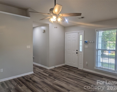 131 Diamond Drive - Photo Thumbnail 2