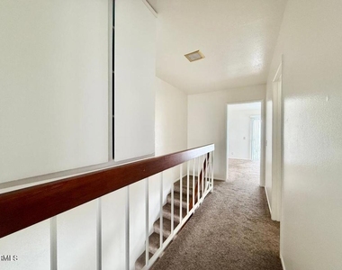 263 S Ventura Road - Photo Thumbnail 16