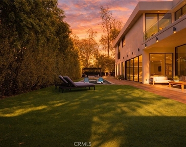 19333 Rosita Street - Photo Thumbnail 41