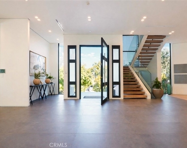 19333 Rosita Street - Photo Thumbnail 47