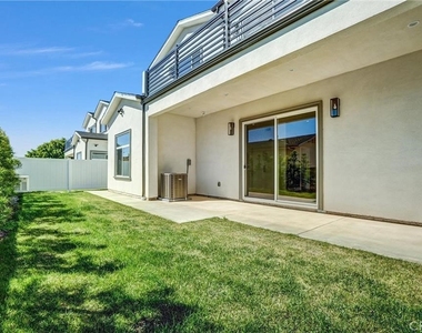 2124 W 238th Street - Photo Thumbnail 10