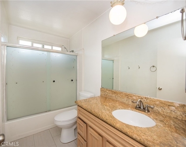 1709 Beechwood Avenue - Photo Thumbnail 27