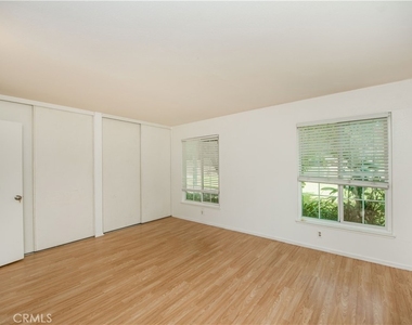 1709 Beechwood Avenue - Photo Thumbnail 18