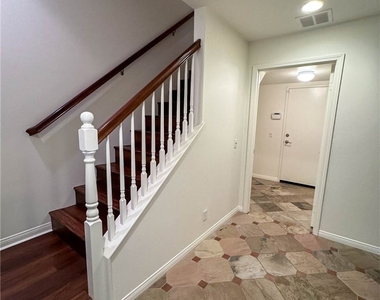 1414 Montgomery Street - Photo Thumbnail 6
