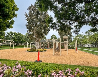 1414 Montgomery Street - Photo Thumbnail 22