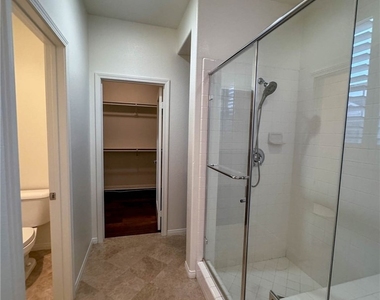 1414 Montgomery Street - Photo Thumbnail 19