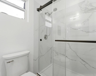3405 Fairway Drive - Photo Thumbnail 13