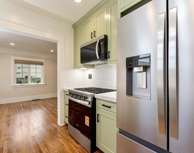 520 S Los Robles Avenue - Photo Thumbnail 15