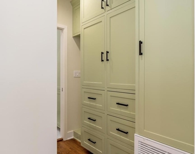 520 S Los Robles Avenue - Photo Thumbnail 23