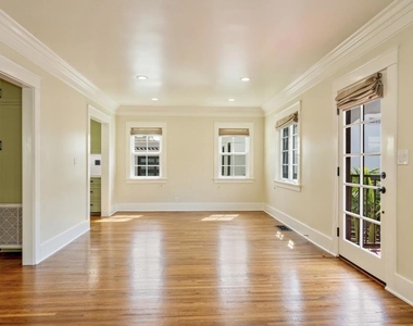 520 S Los Robles Avenue - Photo Thumbnail 8