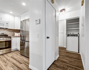 25713 Sycamore Pointe - Photo Thumbnail 15