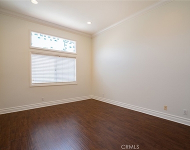 19436 Highridge Way - Photo Thumbnail 8