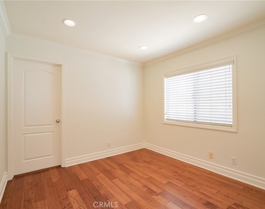 19436 Highridge Way - Photo Thumbnail 10