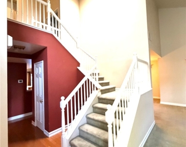 2812 W Pondera Street - Photo Thumbnail 2
