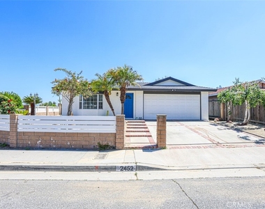 2452 E Brenda - Photo Thumbnail 1