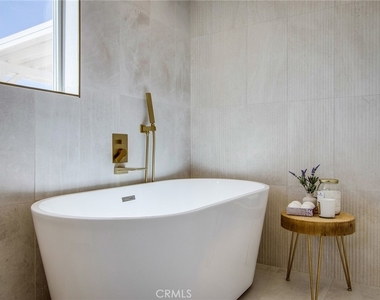 63365 Cobalt Road - Photo Thumbnail 16