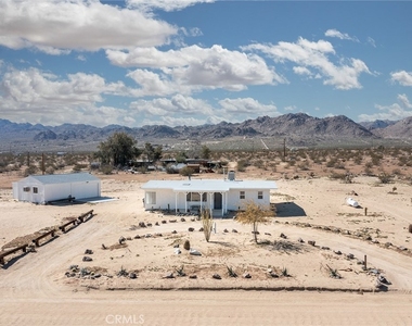 63365 Cobalt Road - Photo Thumbnail 21