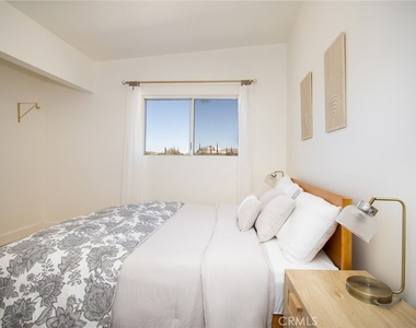 63365 Cobalt Road - Photo Thumbnail 14