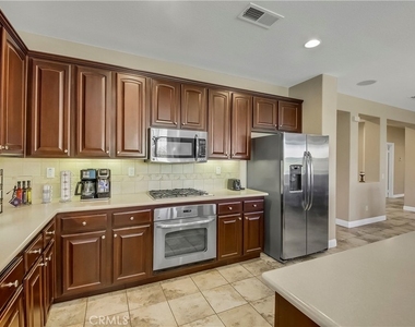 41424 Trumble Court - Photo Thumbnail 24