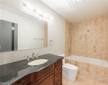 3331 Oakmont View Drive - Photo Thumbnail 43