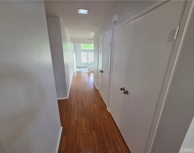 1405 Paseo Manzana - Photo Thumbnail 8