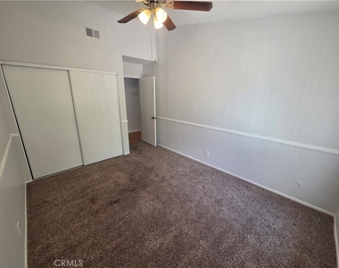 1405 Paseo Manzana - Photo Thumbnail 12