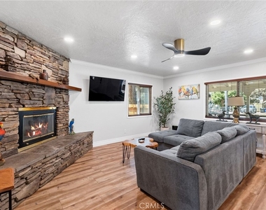 531 Santa Barbara - Photo Thumbnail 6