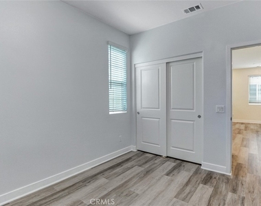 535 Embrook - Photo Thumbnail 24