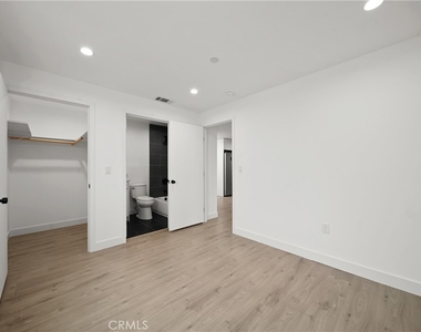171 S Hoover Street - Photo Thumbnail 11