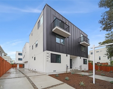 171 S Hoover Street - Photo Thumbnail 39
