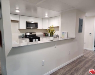 767 N Ave 50 - Photo Thumbnail 7
