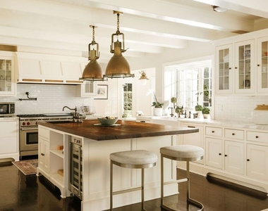 6825 Zumirez Drive - Photo Thumbnail 10