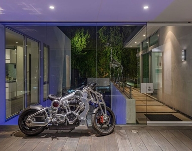1474 Blue Jay Way - Photo Thumbnail 2