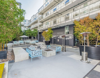 4215 Glencoe Avenue - Photo Thumbnail 12