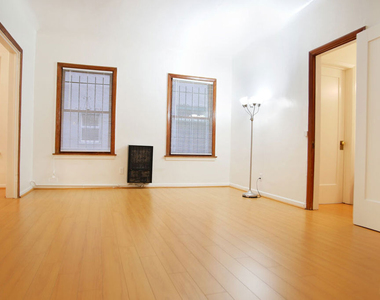611 S Cloverdale Avenue - Photo Thumbnail 6