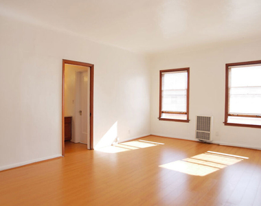 611 S Cloverdale Avenue - Photo Thumbnail 7