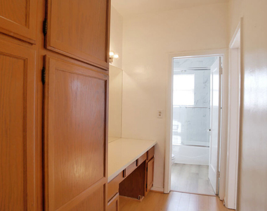 611 S Cloverdale Avenue - Photo Thumbnail 15