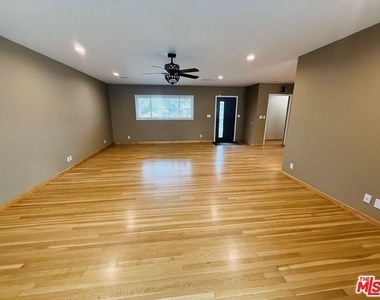 13411 Wingo Street - Photo Thumbnail 11