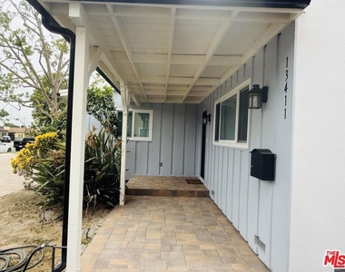 13411 Wingo Street - Photo Thumbnail 6