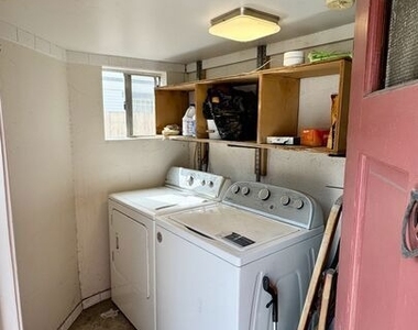 316 S Coronado Street - Photo Thumbnail 23