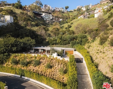 1820 Rising Glen Road - Photo Thumbnail 25